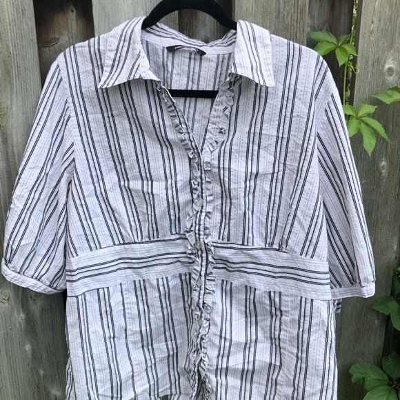 Pennington’s Striped Blouse - Picture 1 of 4